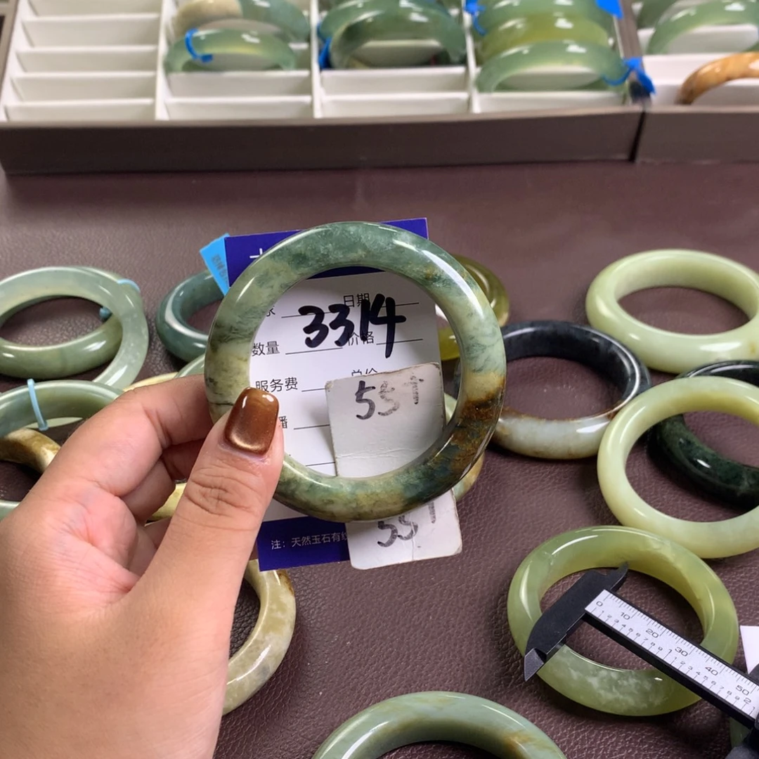 未镶嵌蛇纹石玉手镯3314