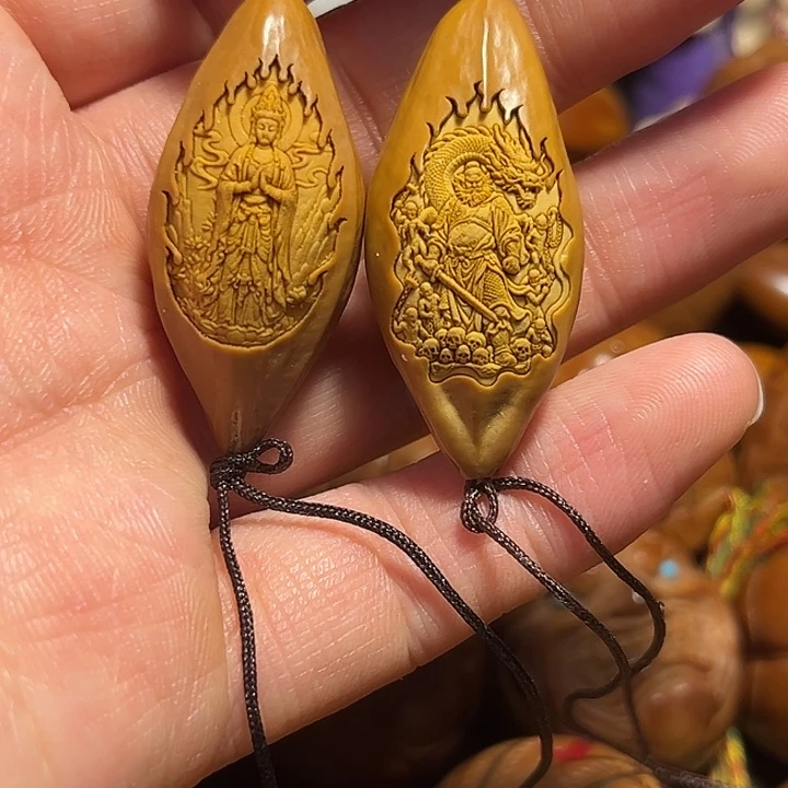 橄榄核手串/手链浮雕一对