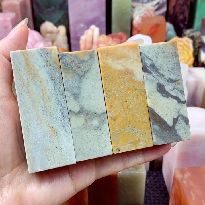 青田石印石在**风昌化石头