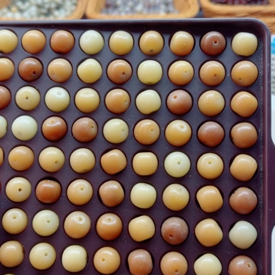 白玉菩提吊坠瑕疵12风化桶珠110颗