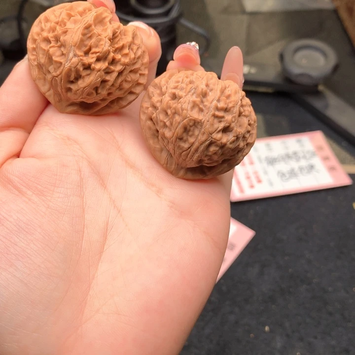 文玩核桃把件34号39宫灯全品