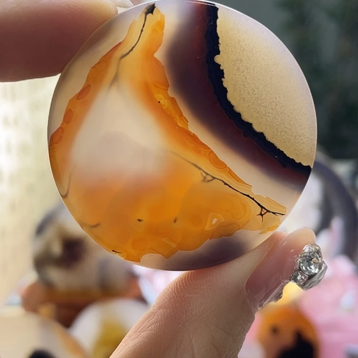 玛瑙/玉髓未镶嵌珠宝奇石