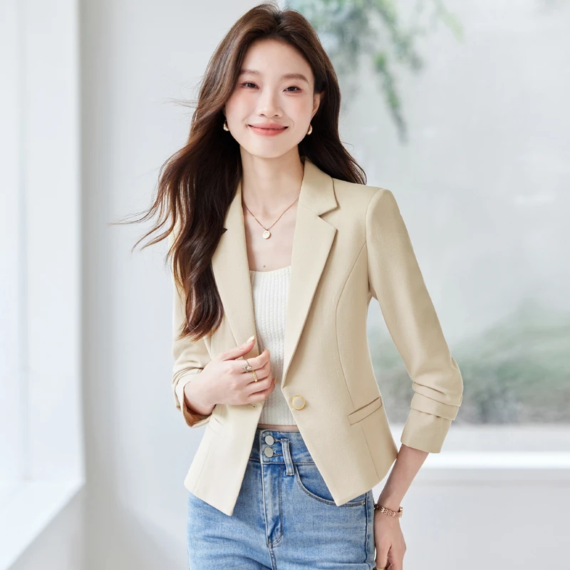 白色小西装外套女2025新款春秋气质修身短款小个子休闲女士西服
