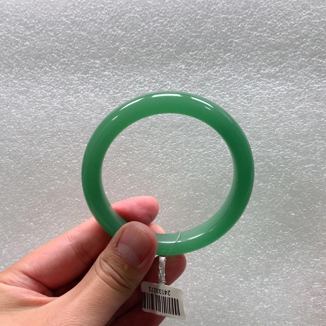 石英质玉手镯未镶嵌青青63-师