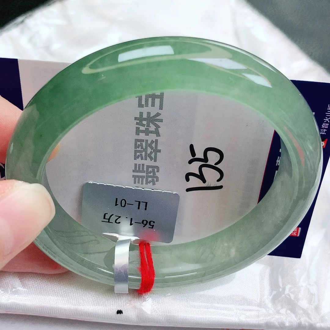 未镶嵌手镯翡翠缅甸天然A货翡翠手镯