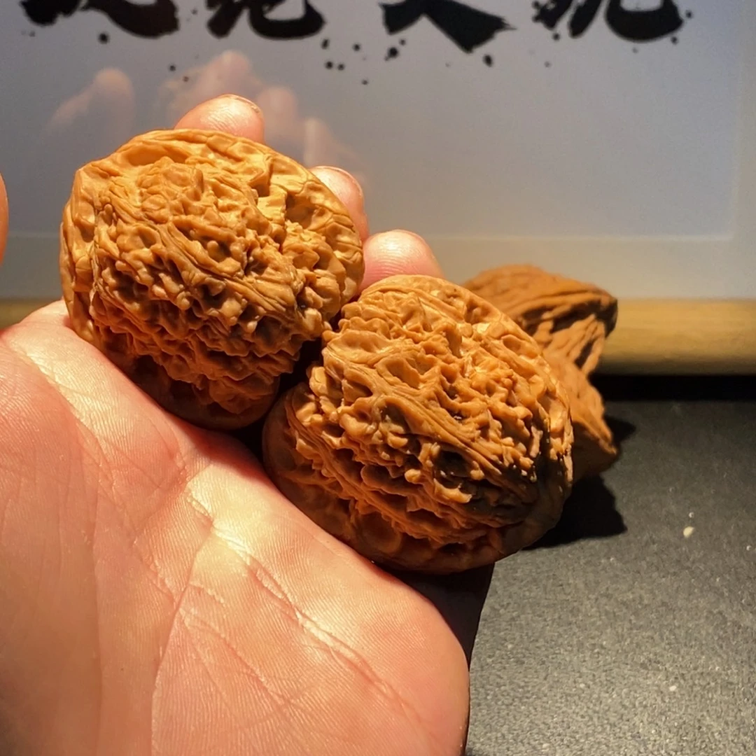 5***1核桃手串/手链南疆石40极品