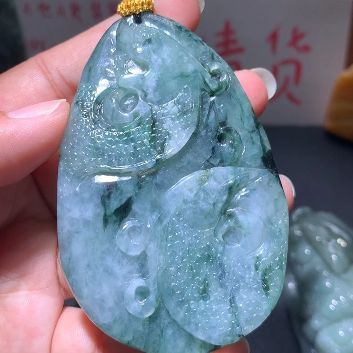翡翠未镶嵌颈饰保真天然A货翡翠