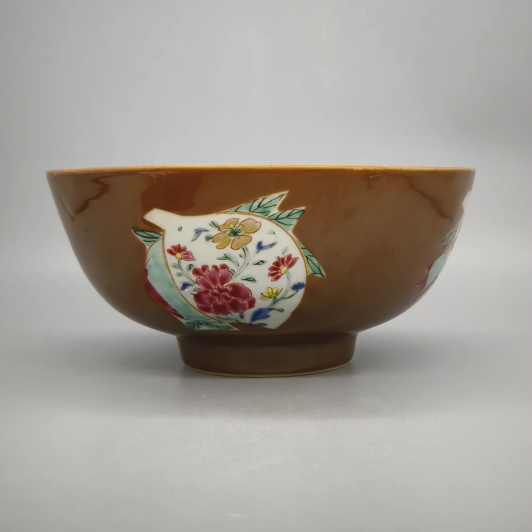 82501055*清雍正紫金釉开窗花卉纹碗/瓷器八/江苏省文物总店