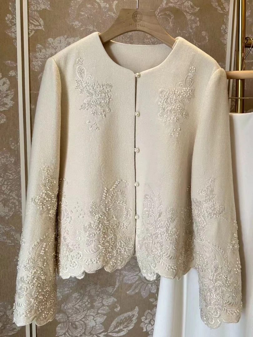 新中式国风圆领刺绣小珍珠外套Y1575