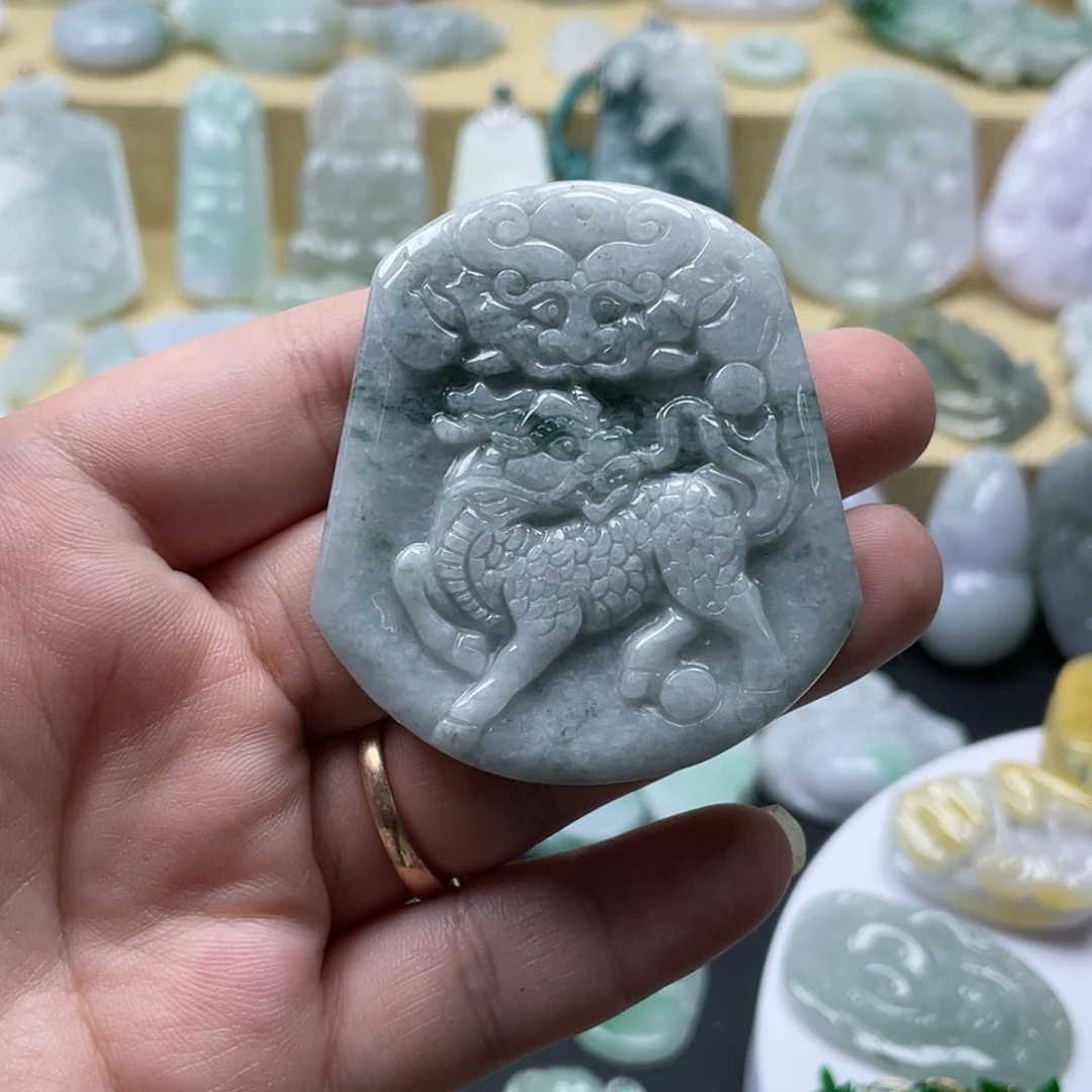 【闪购商品】翡翠未镶嵌颈饰纯天然翡翠