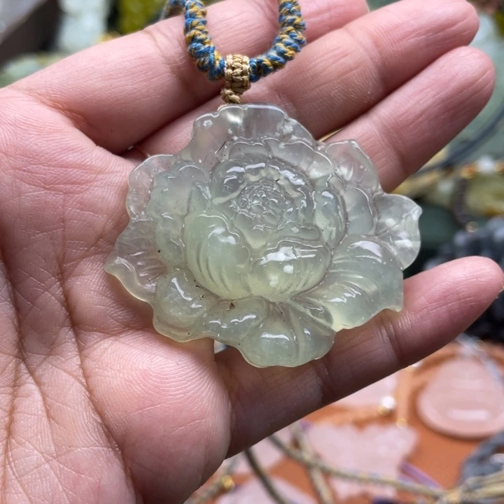 蛇纹石玉合金颈饰