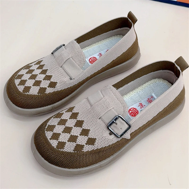 2025春季新款老北京布鞋妈妈鞋时尚透气飞织鞋软底舒适轻便休闲鞋