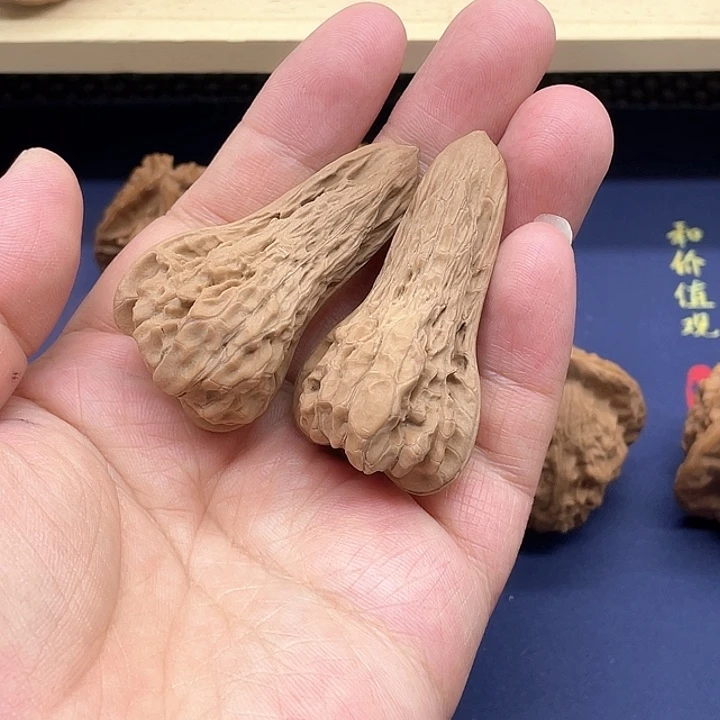 文玩核桃吊坠意***犬官帽