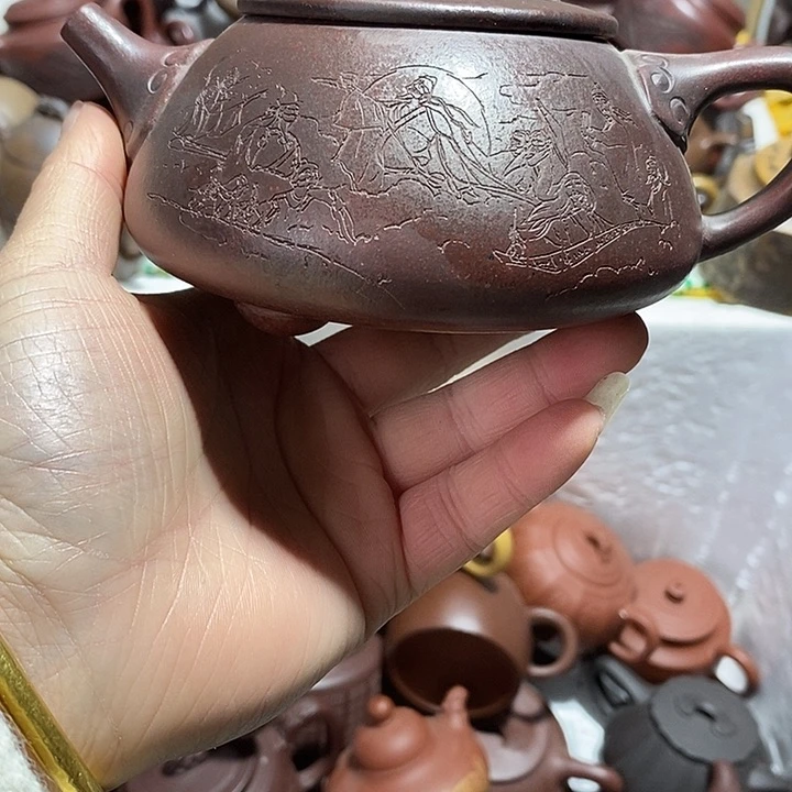 紫砂茶壶微瑕也，瑕