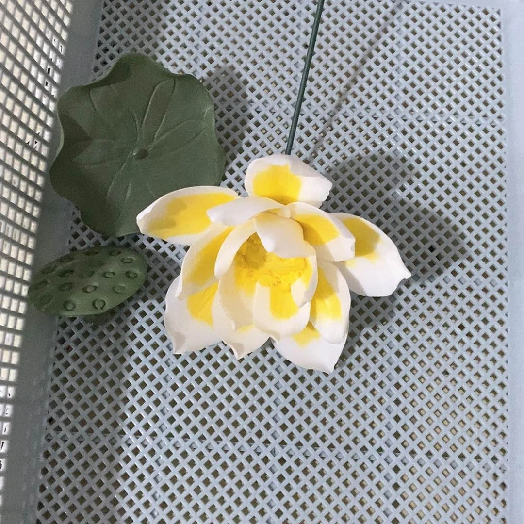 摆件陶瓷艺术家的