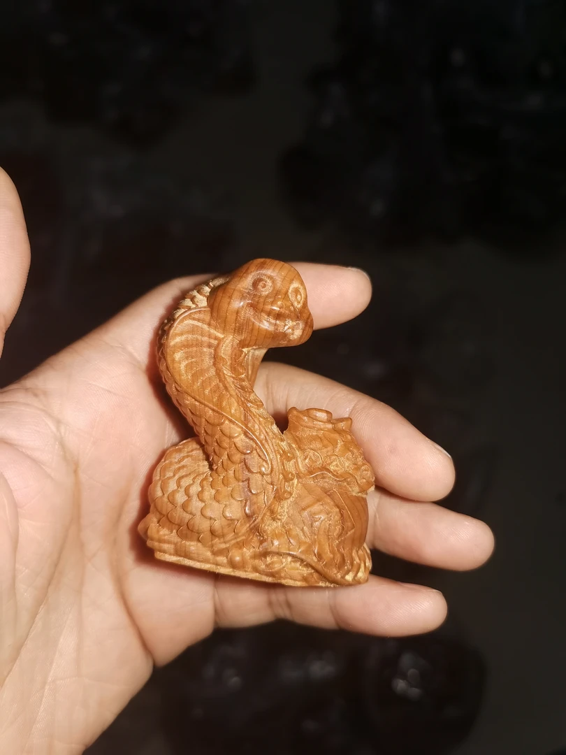 崖柏木雕手把件工艺品