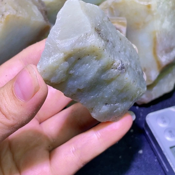 未镶嵌和田玉珠宝半成品