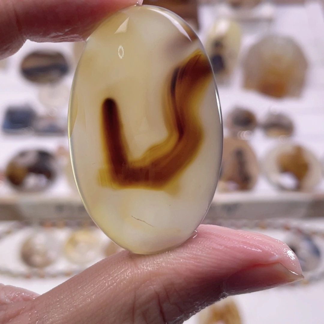 玛瑙/玉髓未镶嵌颈饰