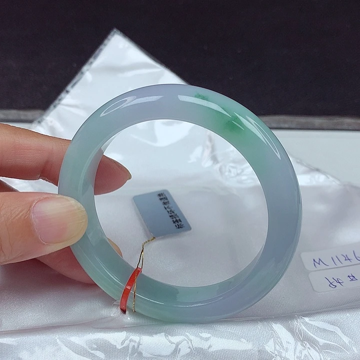 翡翠未镶嵌手镯54圈4608