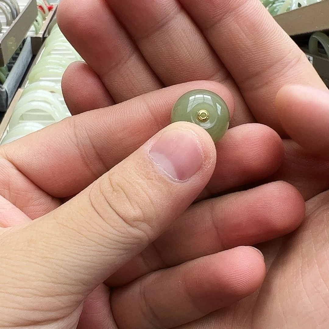 和田玉18K金镶嵌吊坠(不含链)