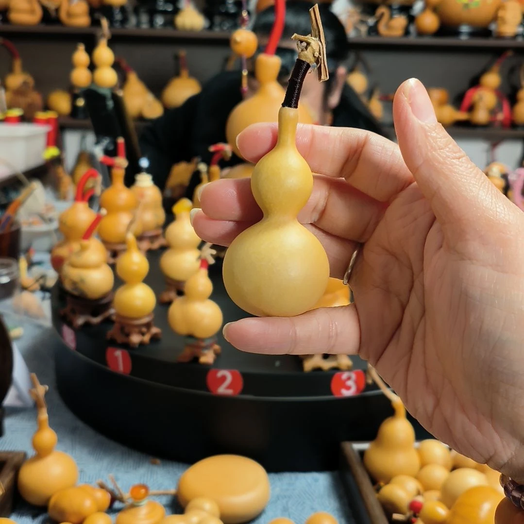 威***威葫芦福禄双全手把件