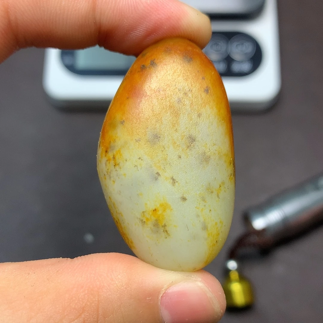 和田玉（糖玉）未镶嵌挂件