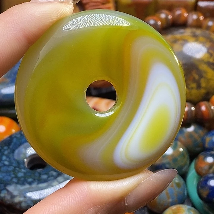 玛瑙/玉髓未镶嵌颈饰