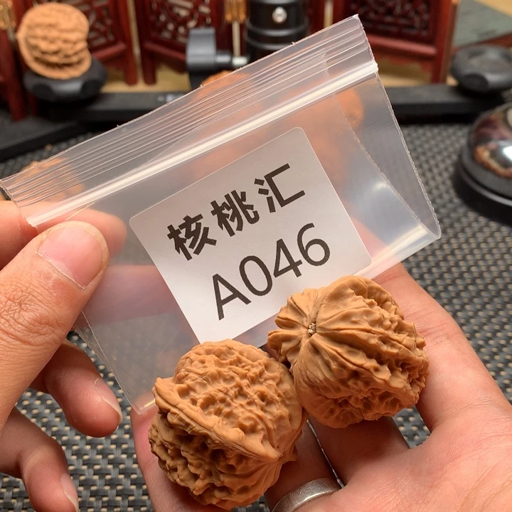 文玩核桃吊坠杜**?马老四