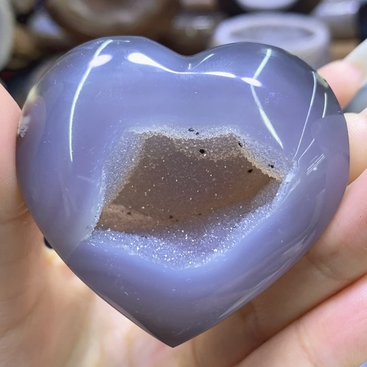 未镶嵌珠宝半成品水晶蓝软爱心