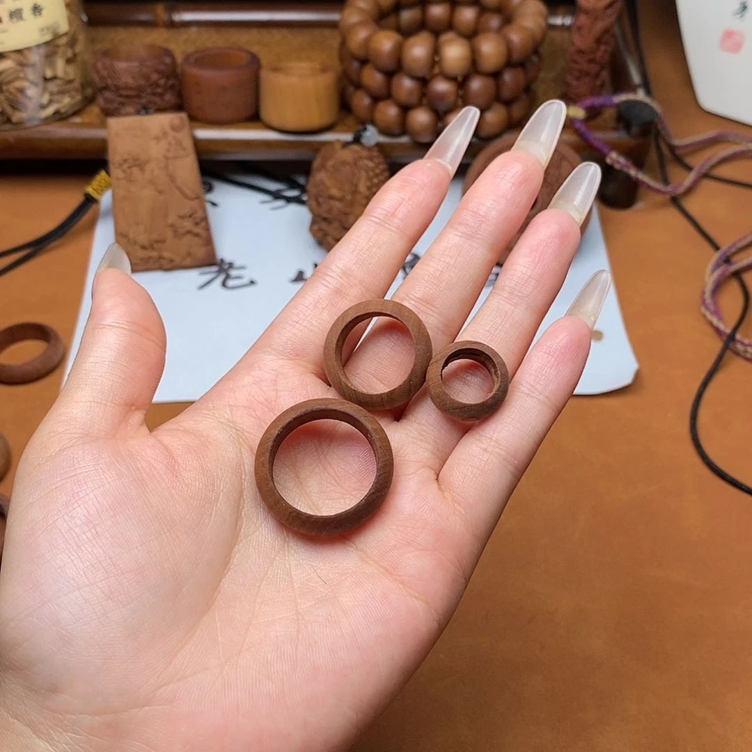 檀香木手串/手链戒指三件套（瑕疵）
