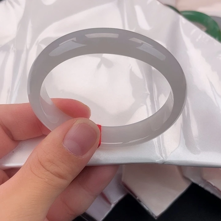 翡翠未镶嵌手镯手镯-39