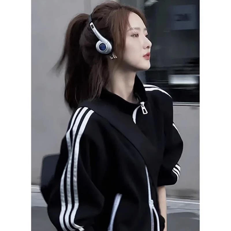 卫衣外套女春秋小个子短款时尚休闲气质立领夏季黑色开衫上衣宽松