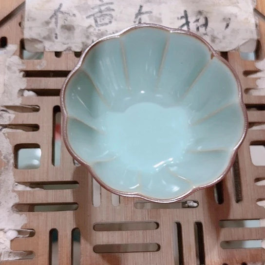 微瑕无运费险，介意的勿拍，谢谢支持