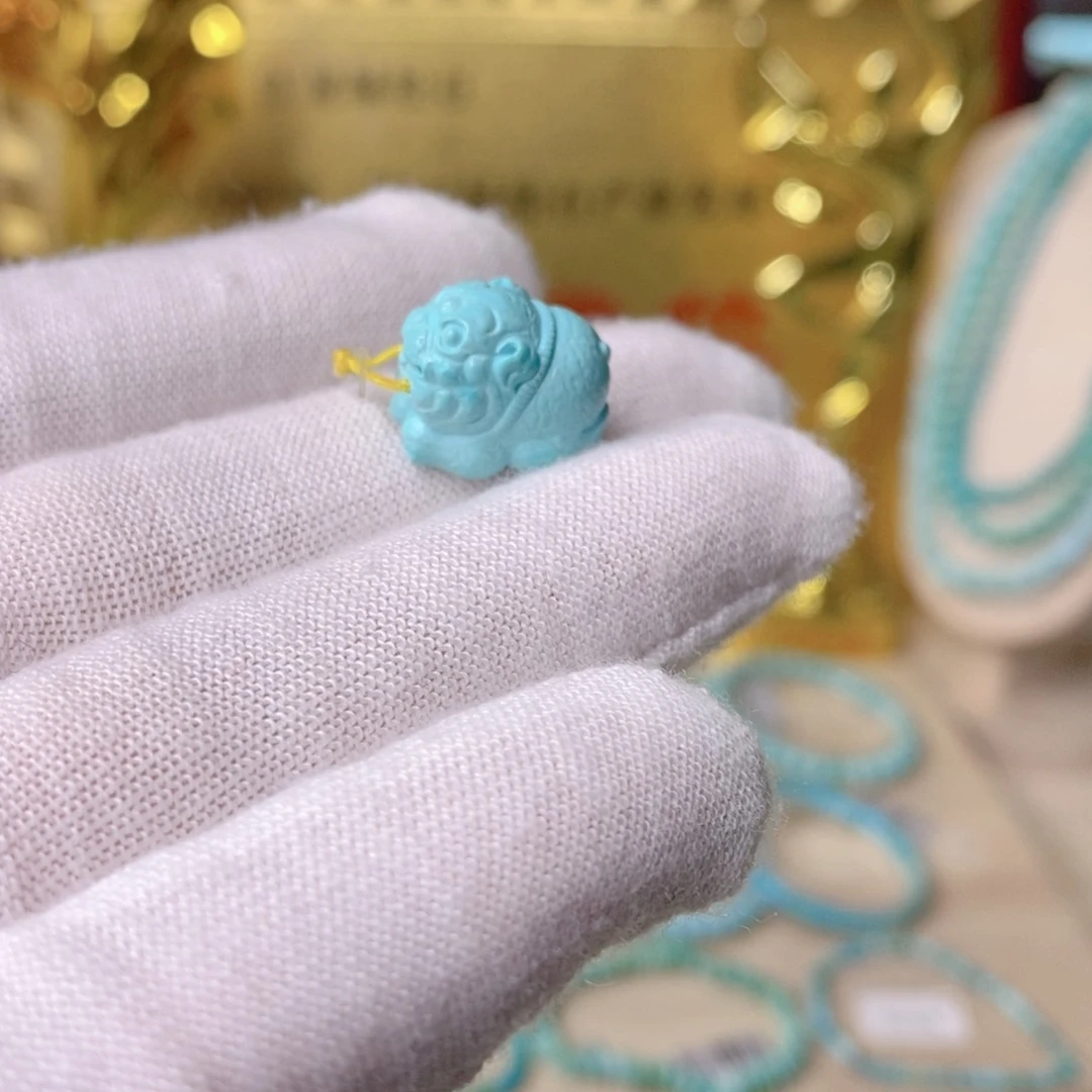 绿松石吊坠未镶嵌