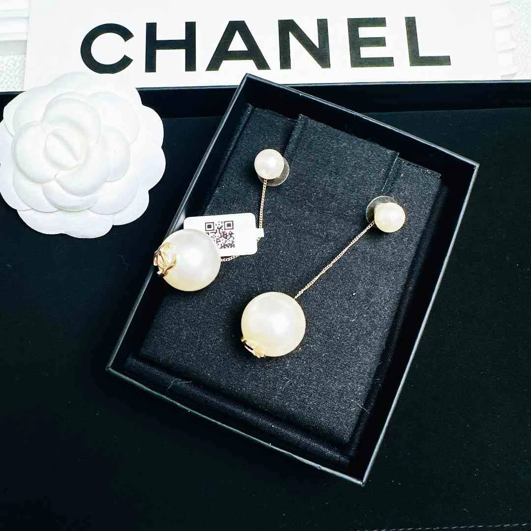 95新 Chanel/香奈儿 柚礼中古/香奈儿胖丁珍珠扫肩耳钉LZ503025