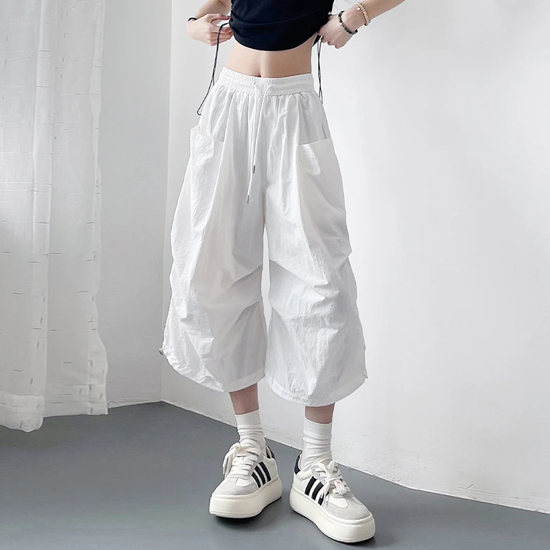 白色七分裤过膝盖冰丝速干夏大码显瘦宽松登山运动短裤工装休闲裤