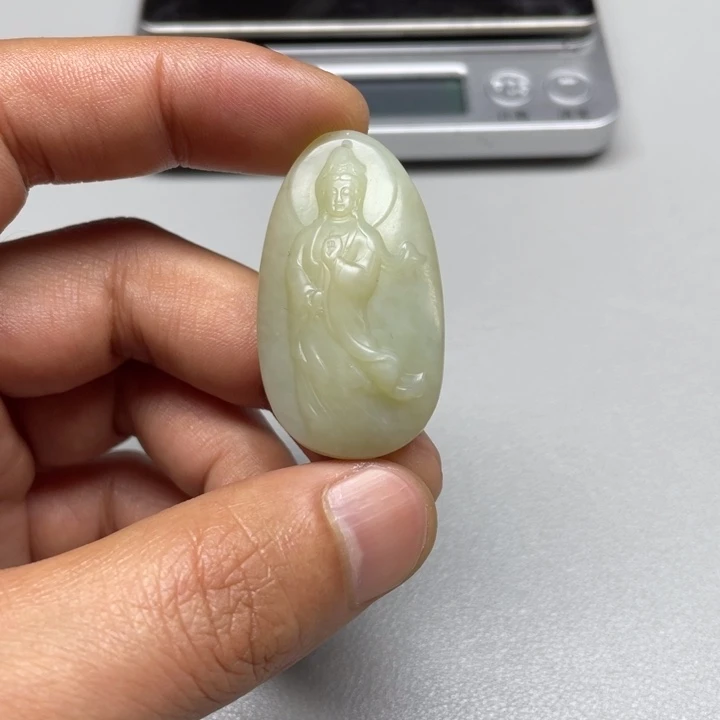 和田玉吊坠(不含链)未镶嵌半*