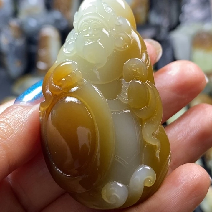 安***)和田玉未镶嵌挂件