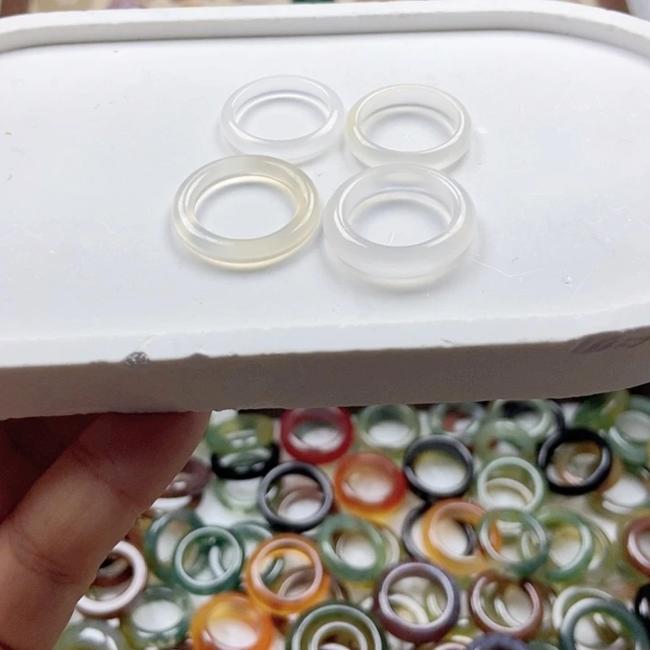 玛瑙/玉髓戒指未镶嵌不退不换