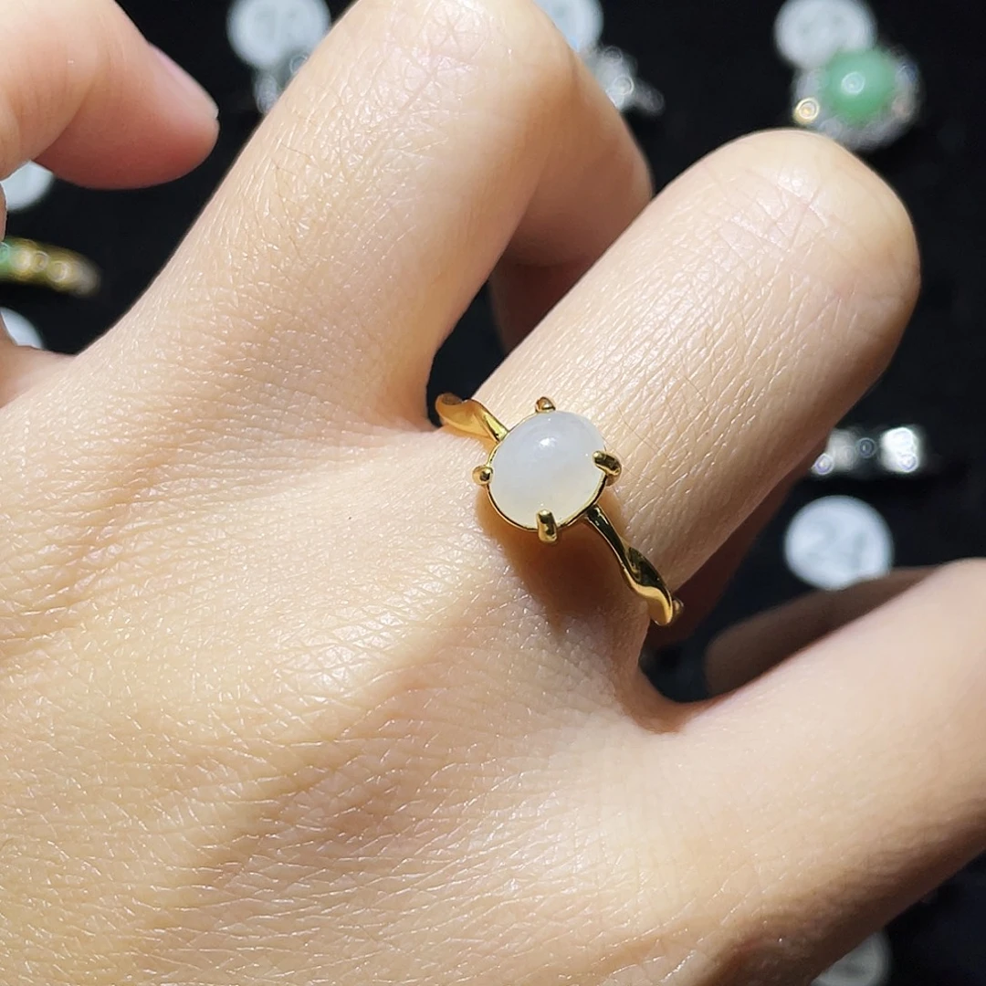 翡翠未镶嵌戒指戒指