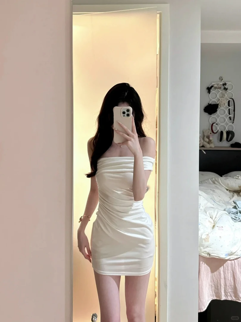 夏季拼接短裙包臀裙纯色连衣裙设计感小众性感时尚