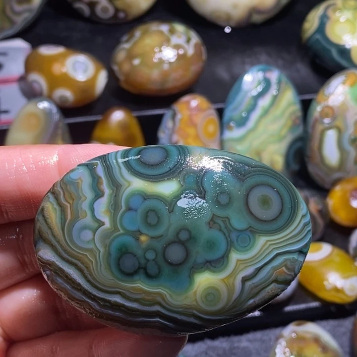 玛瑙/玉髓未镶嵌珠宝奇石47