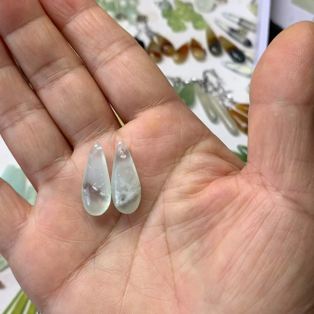 淞***榛银S925镶嵌蛇纹石玉耳环
