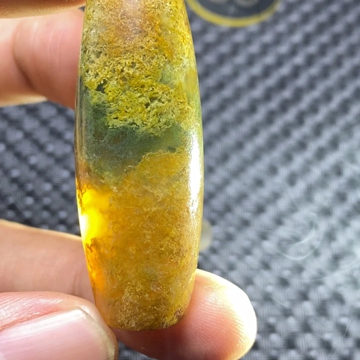 王***利玛瑙/玉髓未镶嵌1