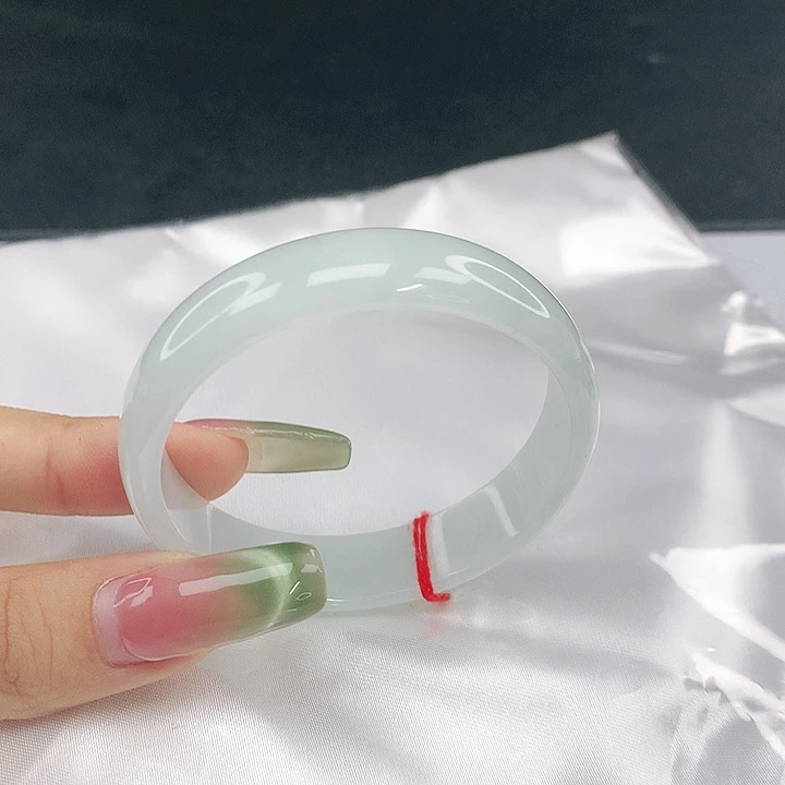 翡翠未镶嵌手镯圈51，05113