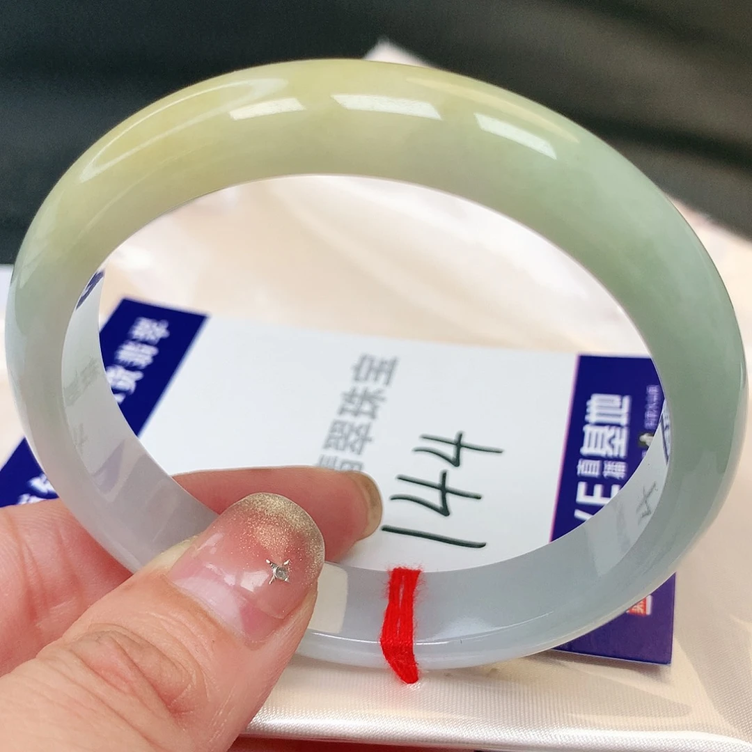 翡翠手镯未镶嵌144号