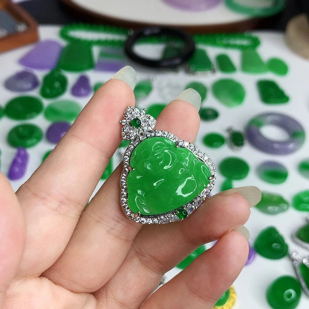 翡翠未镶嵌颈饰?***?非A618