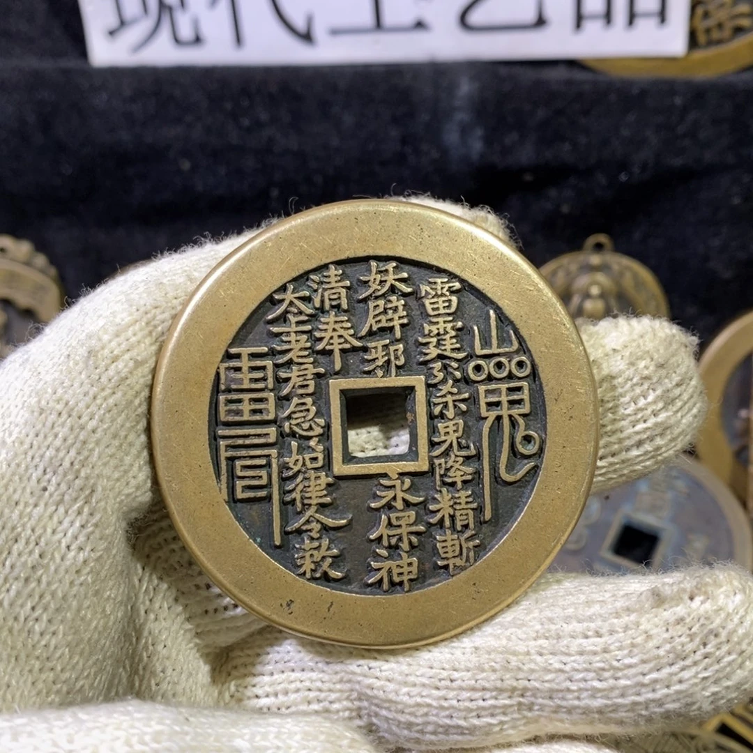 铜翻砂铸造现代工艺品