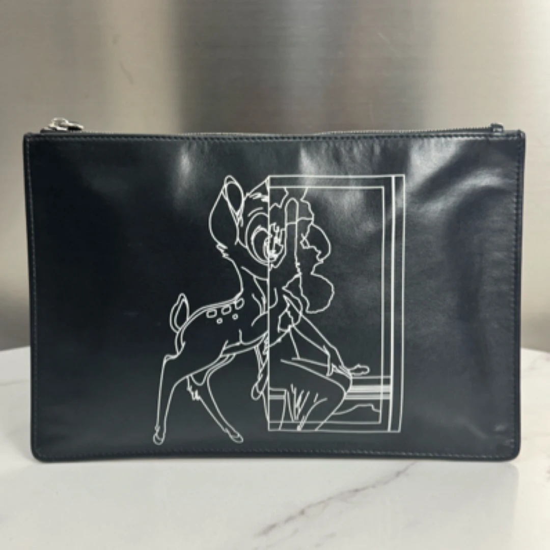 95新 Givenchy/纪梵希 黑色速写可爱小鹿款手拿包