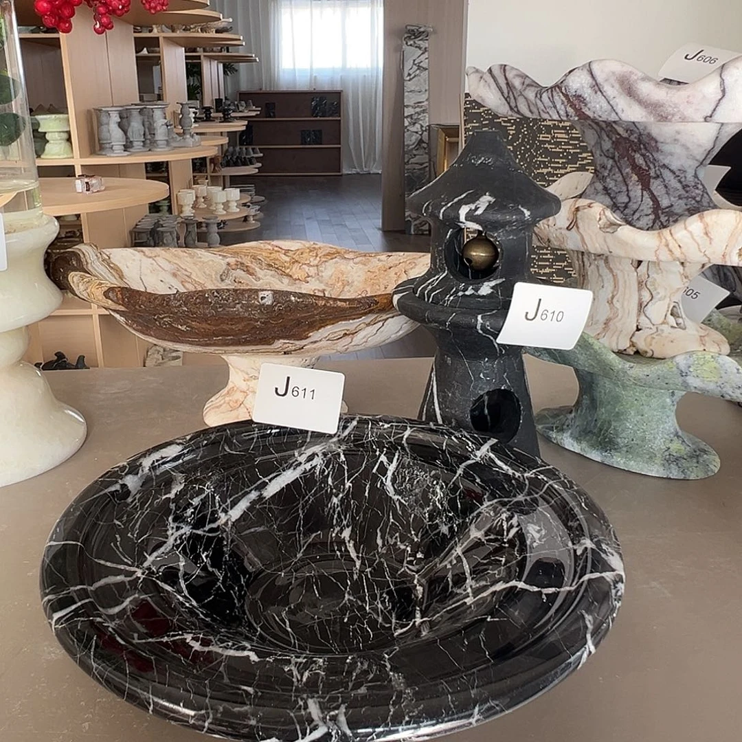 石材J611宝黑果盘